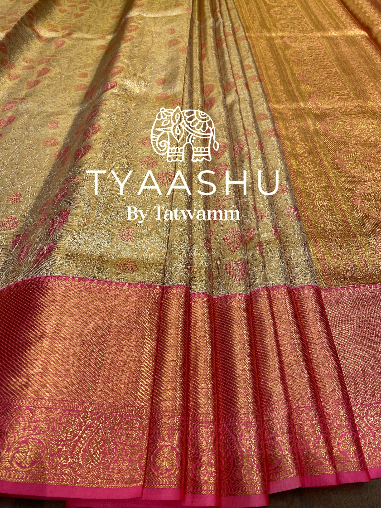 HANDWOVEN KANJIVARAM SAREE