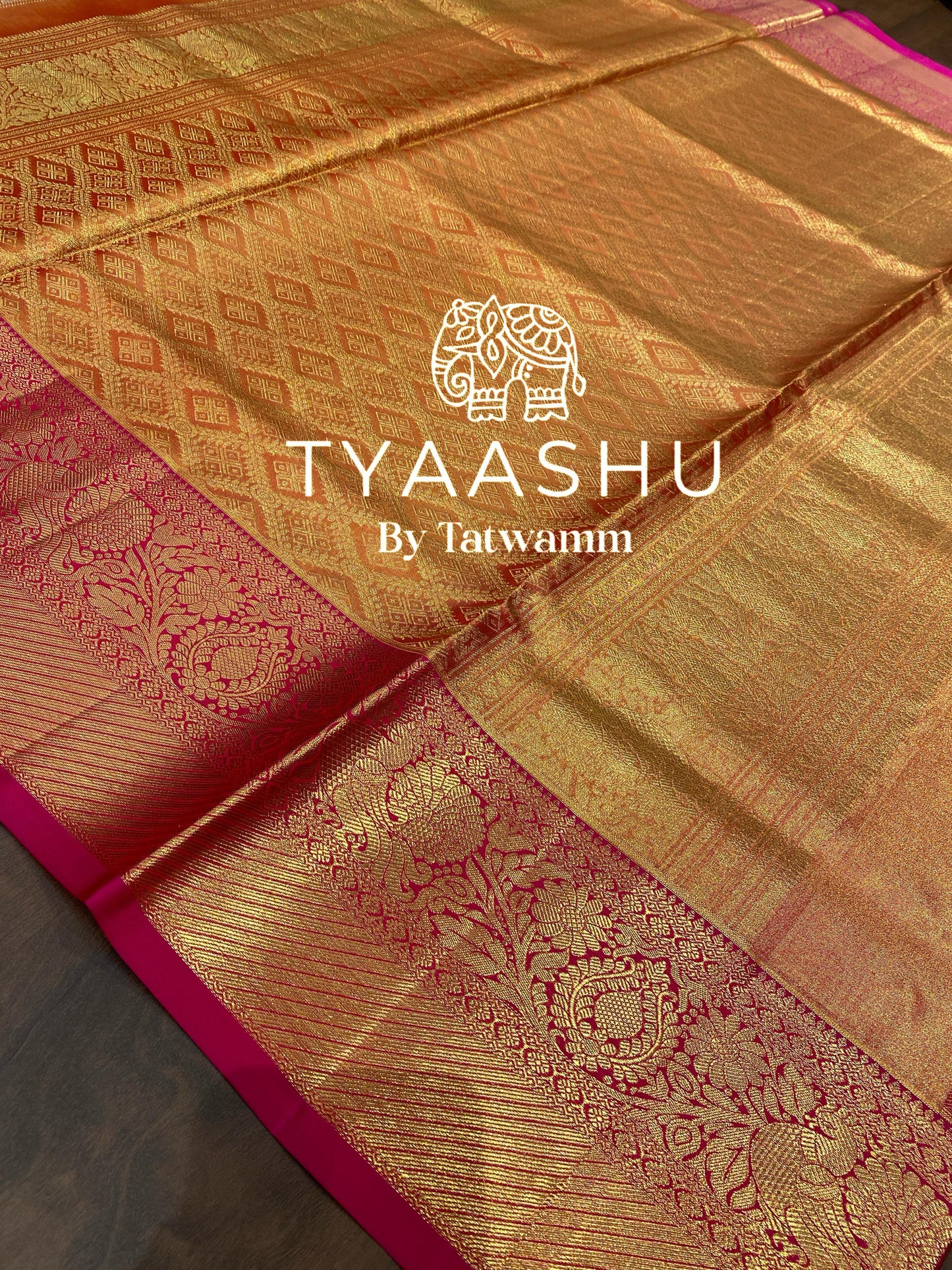 HANDWOVEN GOLD-RED KANJIVARAM SAREE