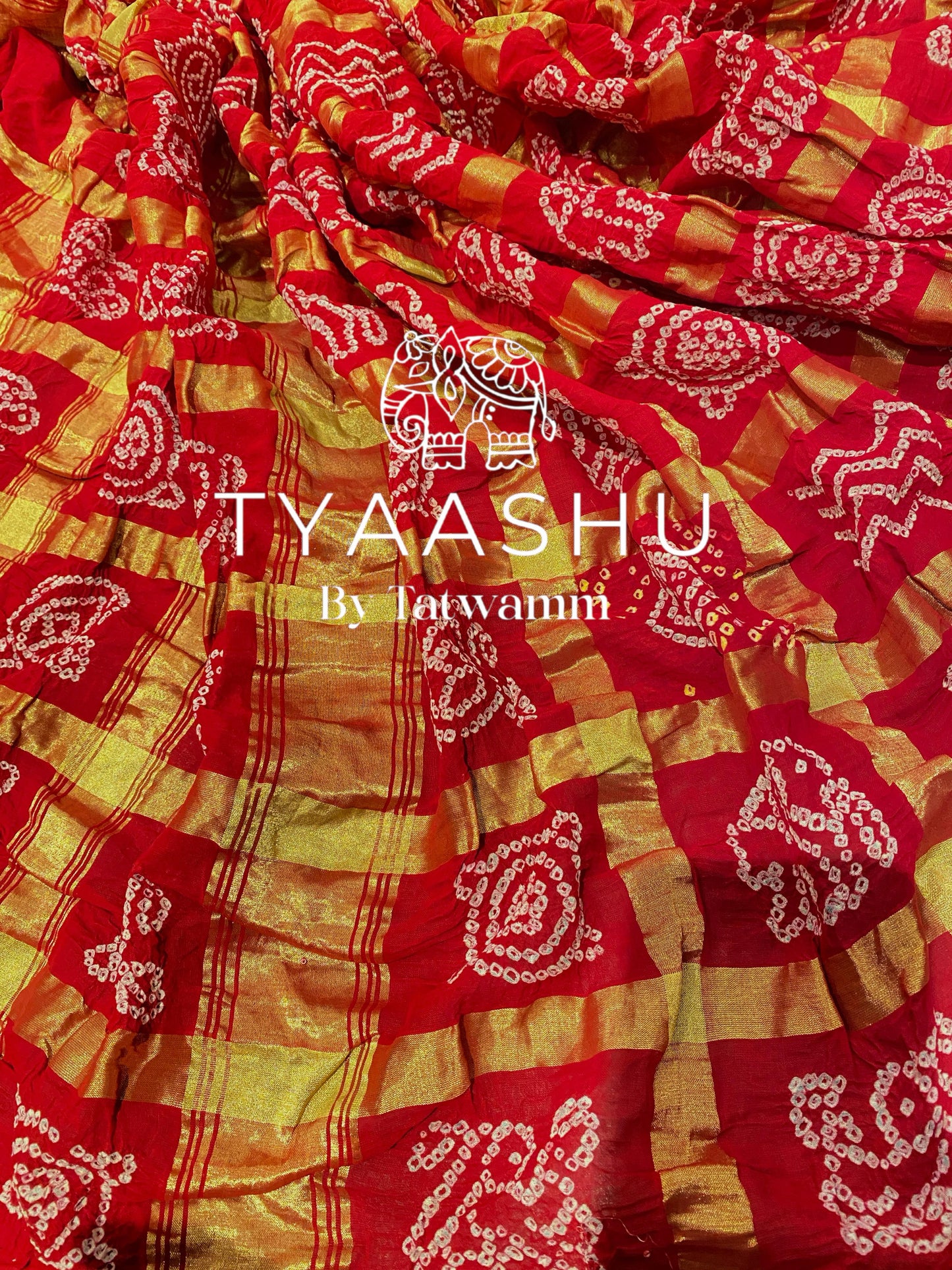 RED HANDWOVEN COTTON GHARCHOLA SAREE WITH GOLD ZARI