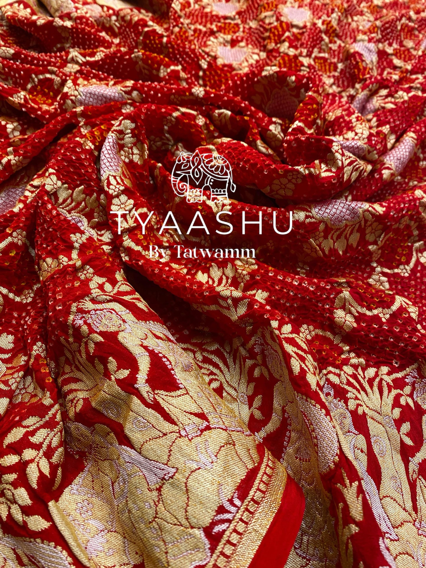 TRADITIONAL RED BANDHANI SAREE WITH ANTIQUE ZARI DETAILING