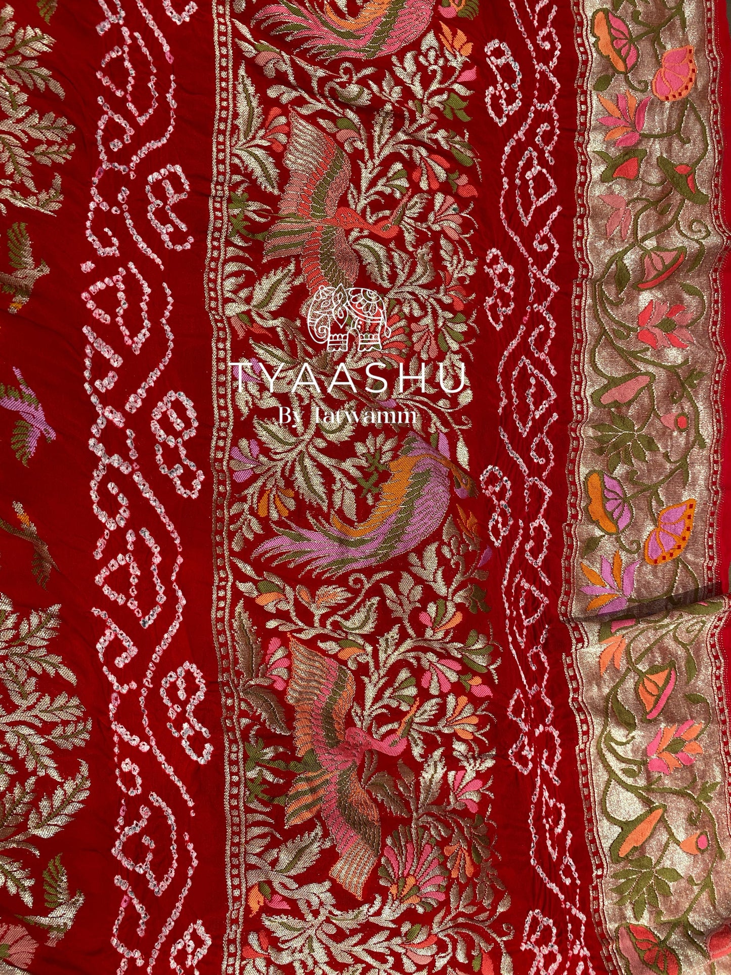 RED BANDHANI SAREE WITH INTRICATE MEENAKARI