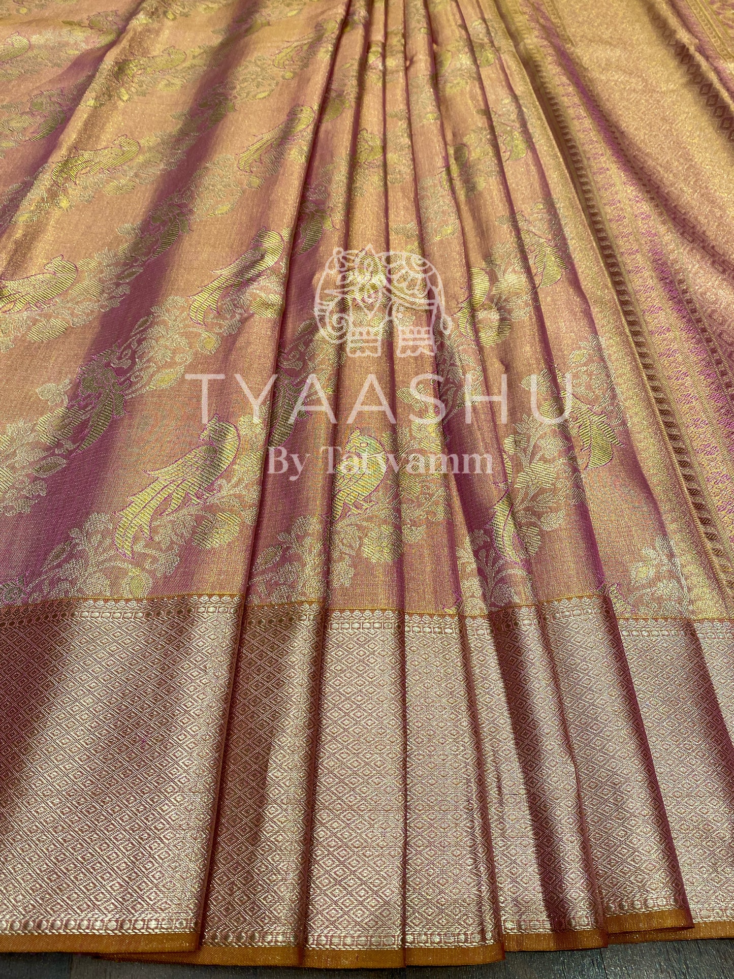 HANDWOVEN PINK AND GOLD KANJIVARAM SAREE