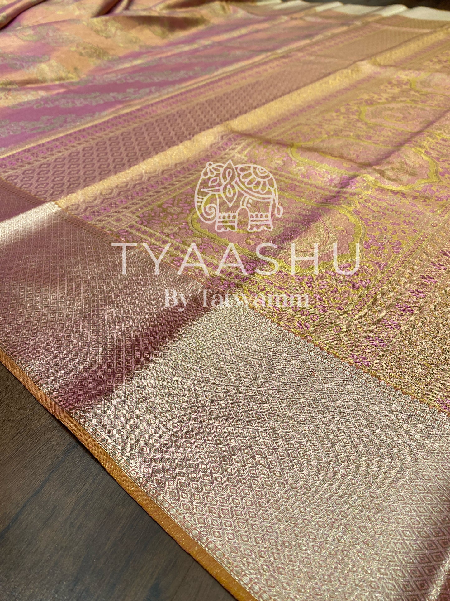 HANDWOVEN PINK AND GOLD KANJIVARAM SAREE