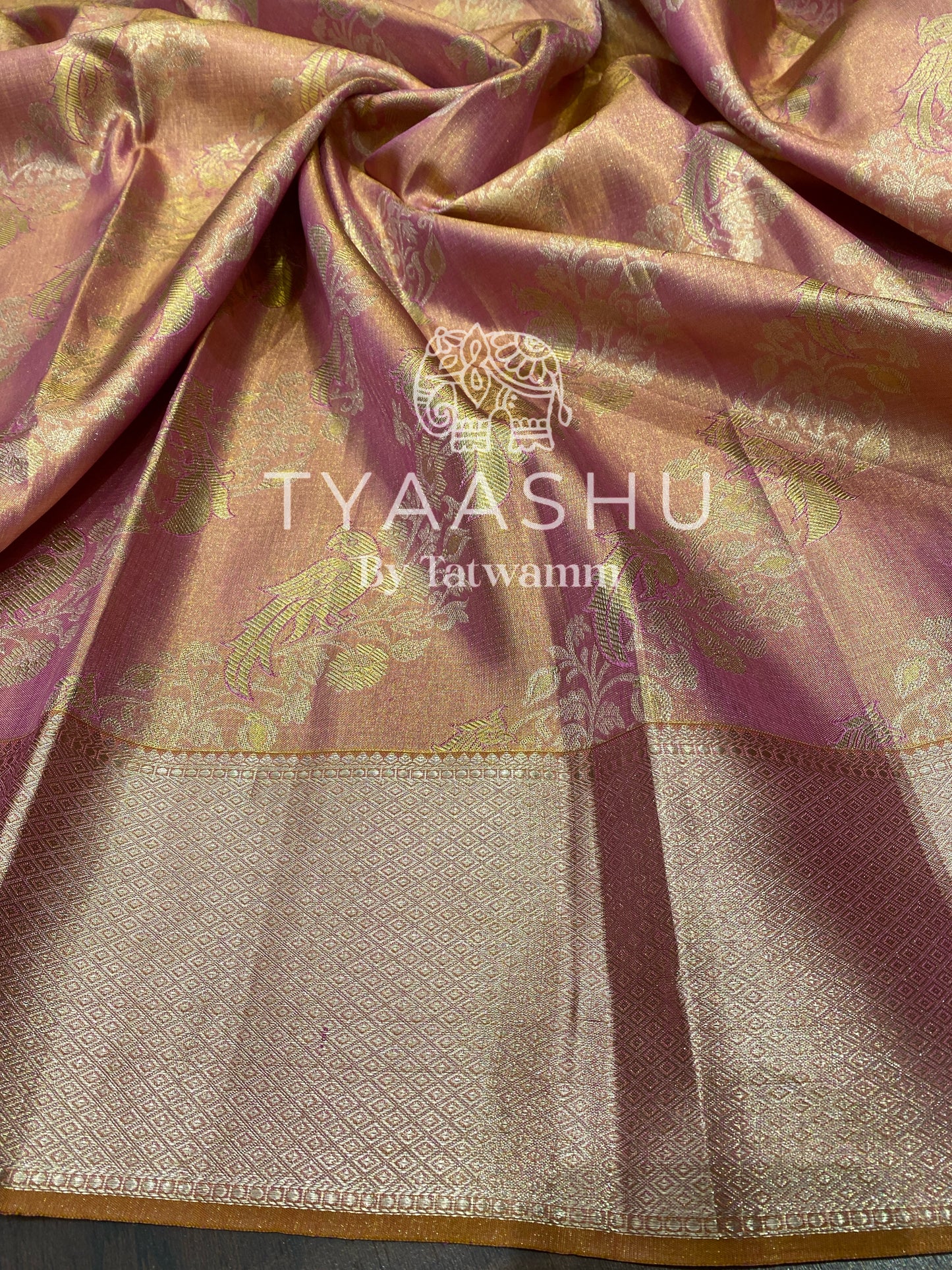 HANDWOVEN PINK AND GOLD KANJIVARAM SAREE