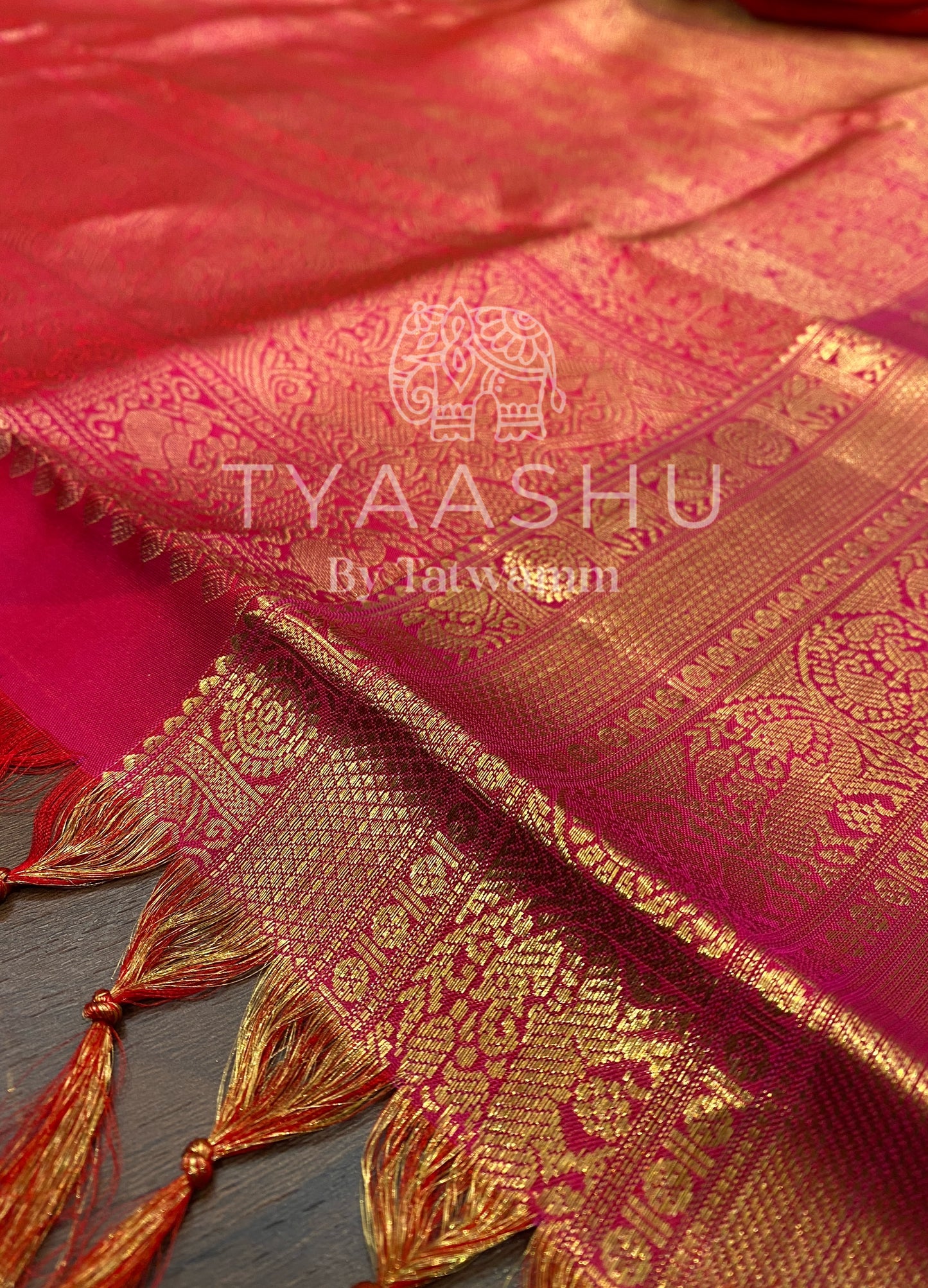 HANDWOVEN PINK KANJIVARAM SILK SAREE