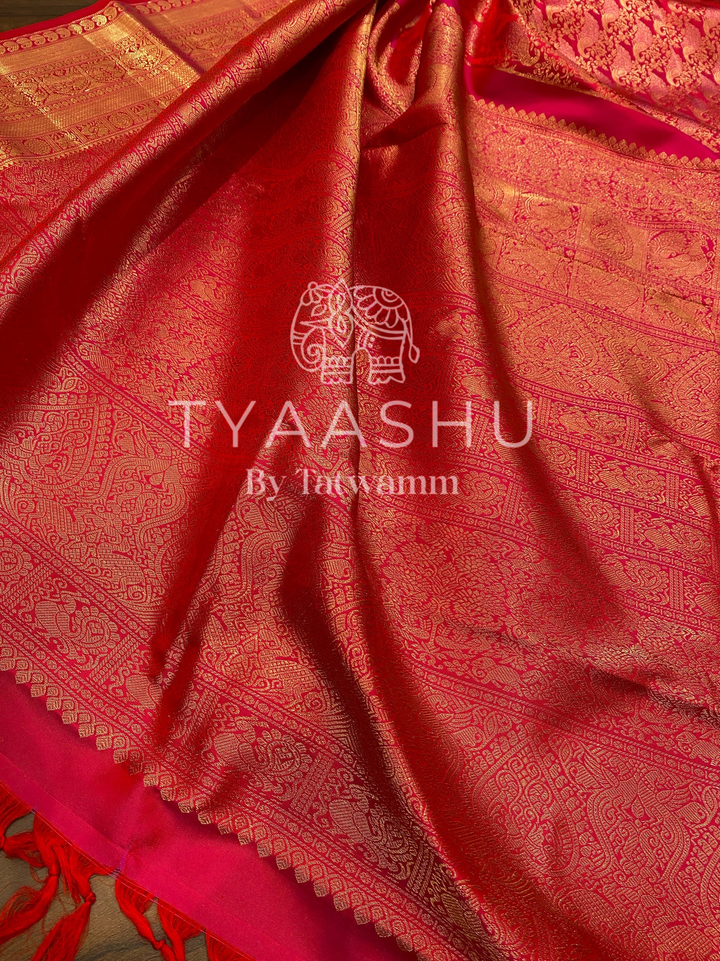 HANDWOVEN PINK KANJIVARAM SILK SAREE