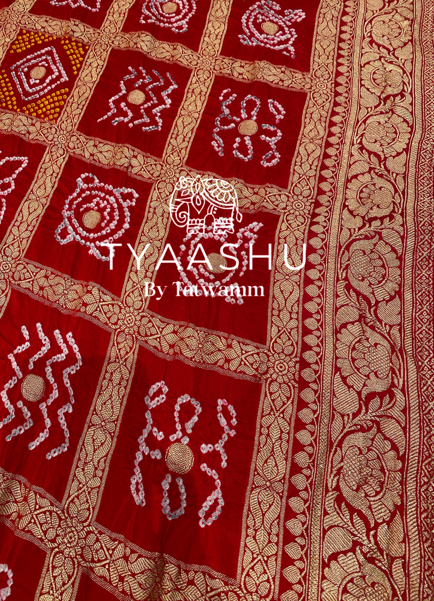 ELEGANT RED GHARCHOLA SAREE
