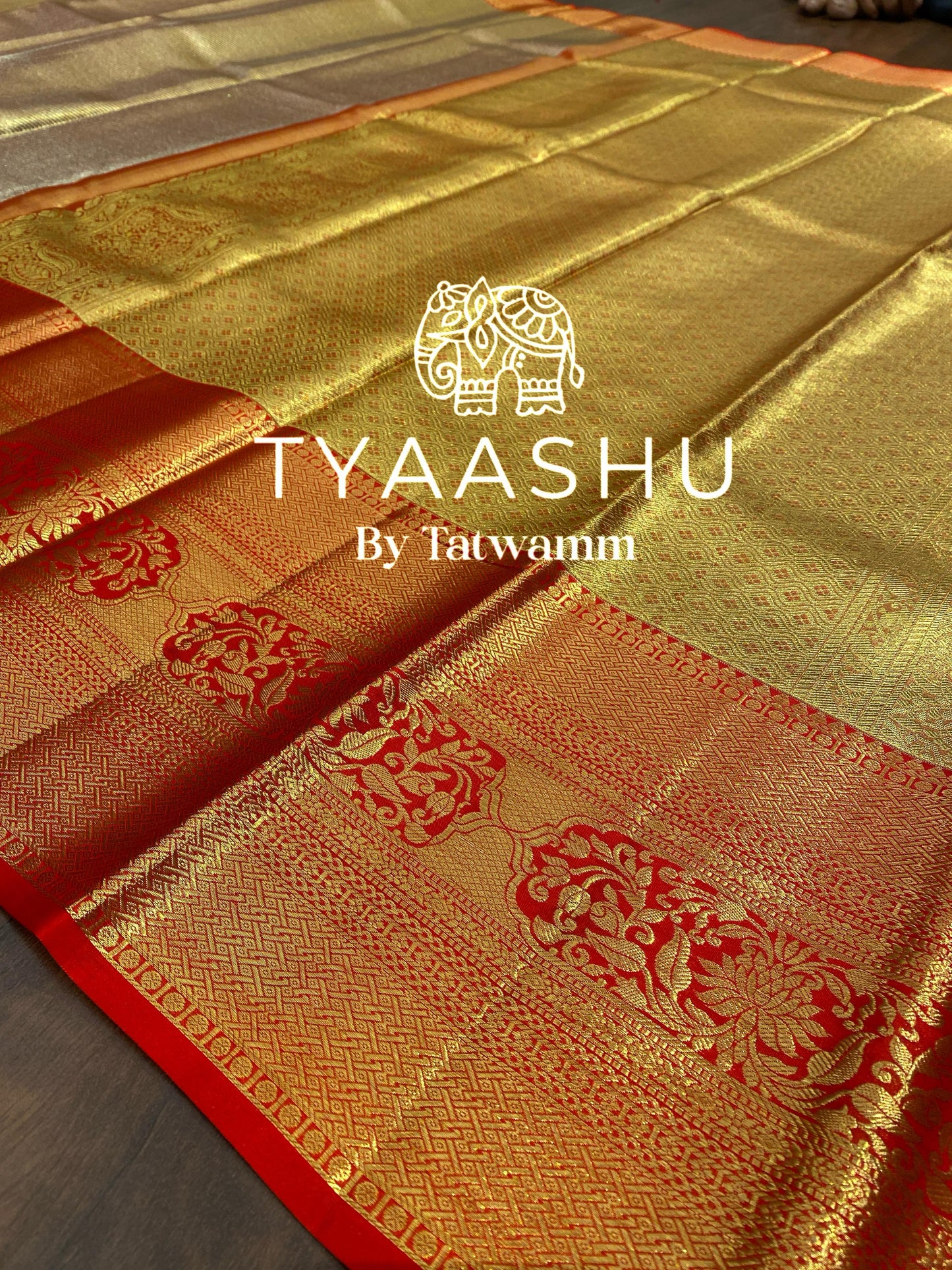 ELEGANT GOLD AND RED KANJIVARAM SAREE