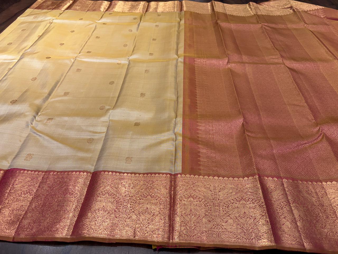 SUVARNASRI RAKTASIMA KANCHIVARAM