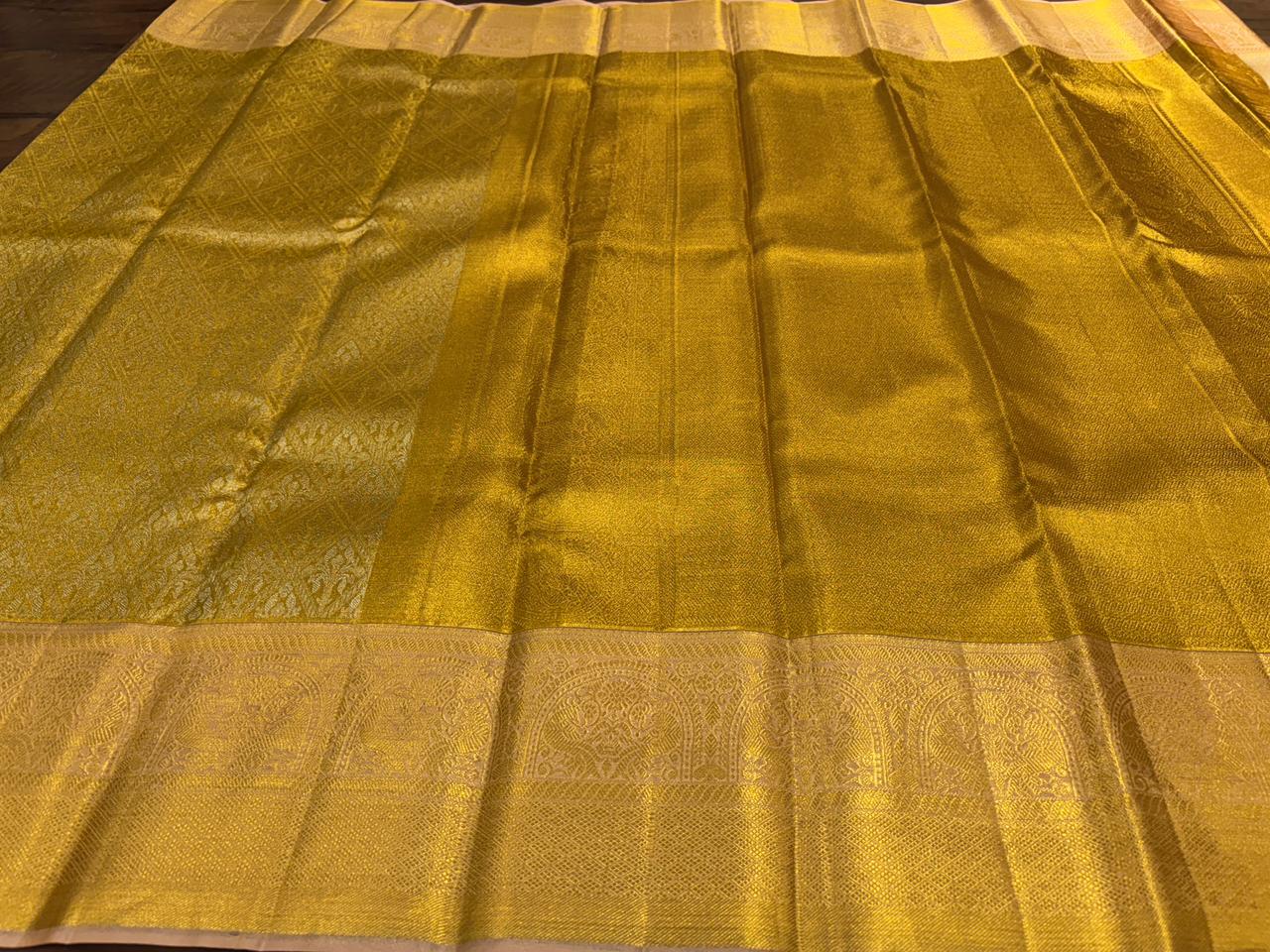 SUVARNA PATTU