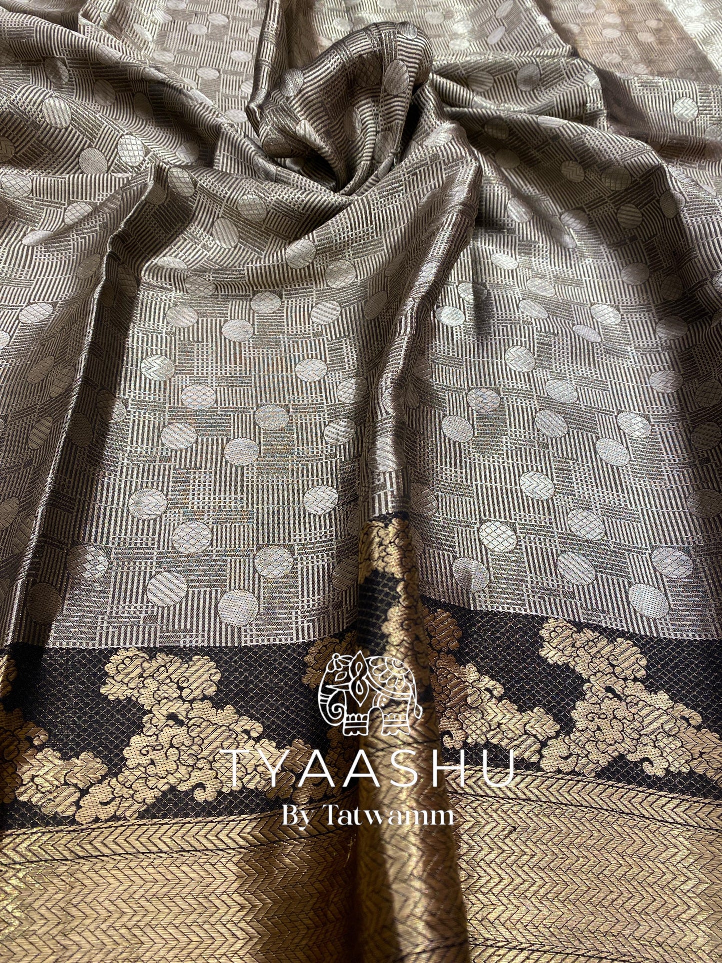 MODERN HERITAGE SILK SAREE