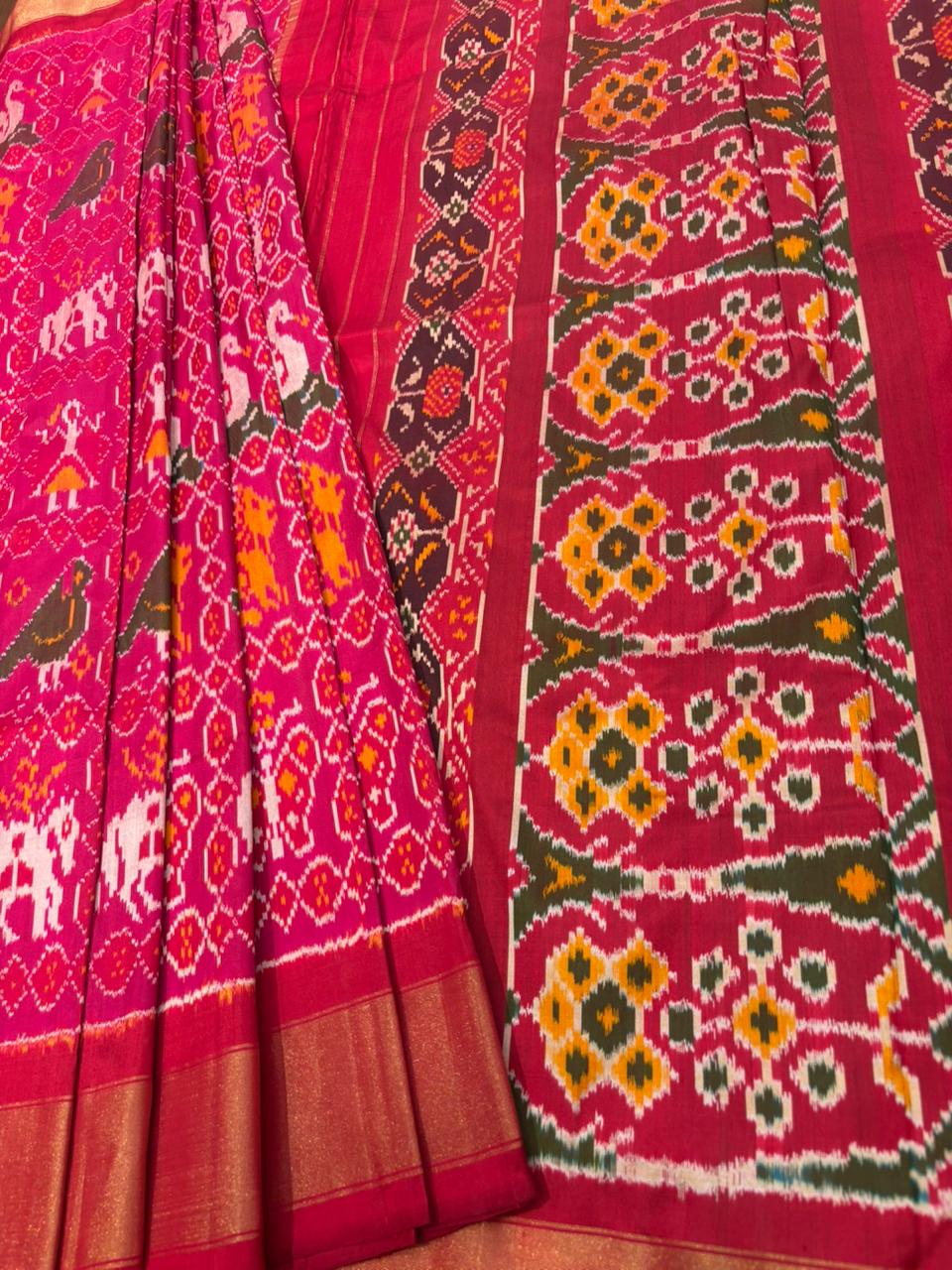 CITRAVIHARINI SAREE