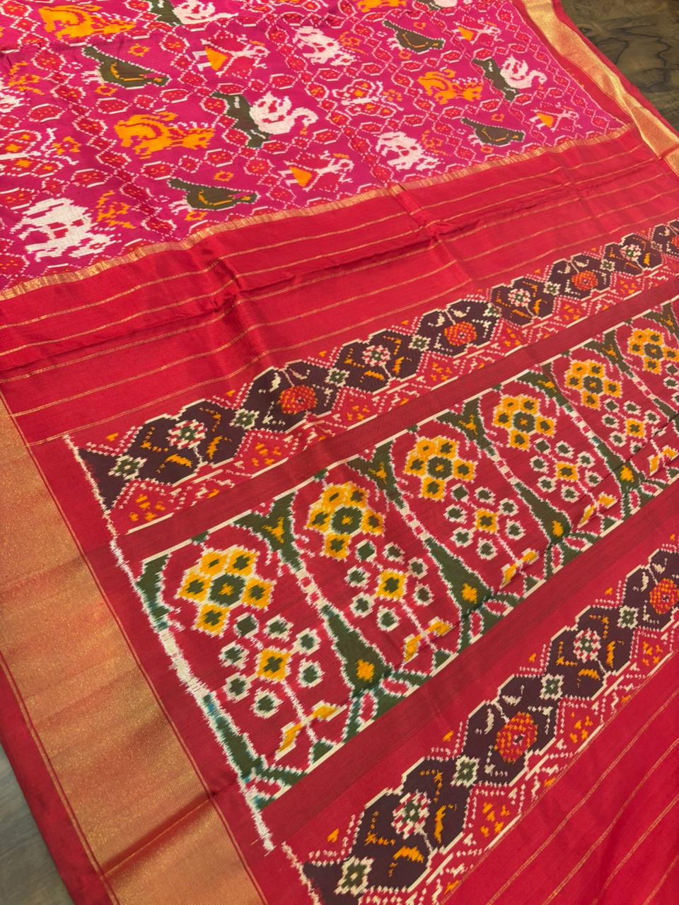 CITRAVIHARINI SAREE